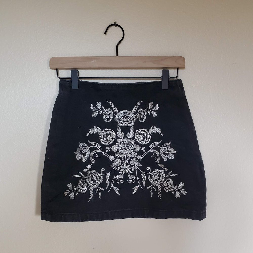 TOPSHOP Skirt